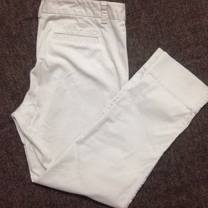 Vineyard Vines Capri khaki pant size 4